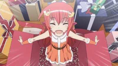 Kimihito got a smol snek for Christmas