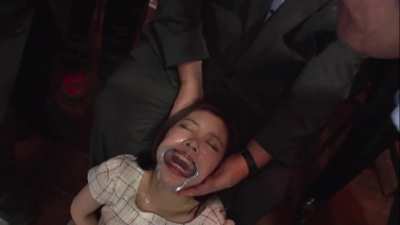 Akane Momohara being used as a spit dumpster for businessman during break