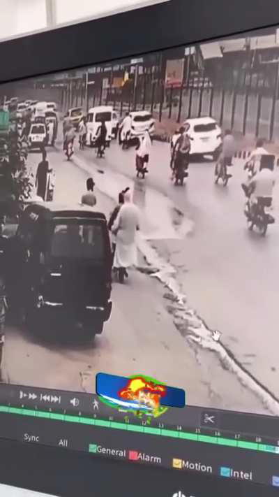 Mobile snatching goes 