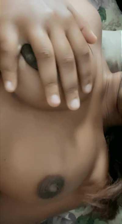 I love waking up naked just to feel myself 😝 (OC)