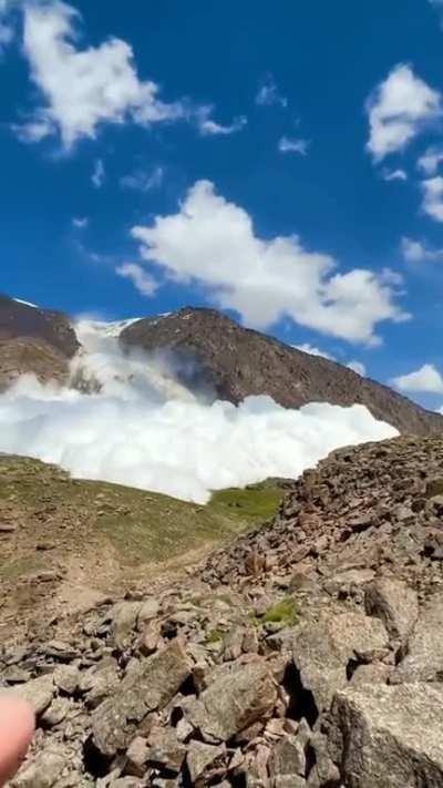 Avalanche in Kyrgyzstan
