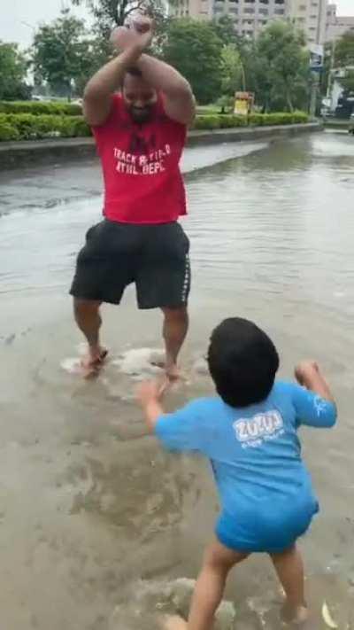 Kaisa laga dance!!!???