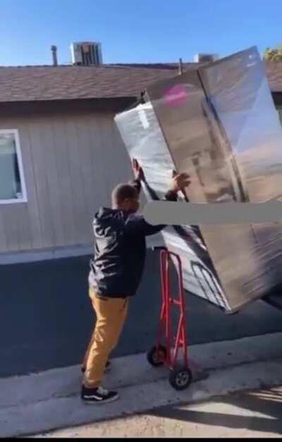 No no no no no no no no no no no........