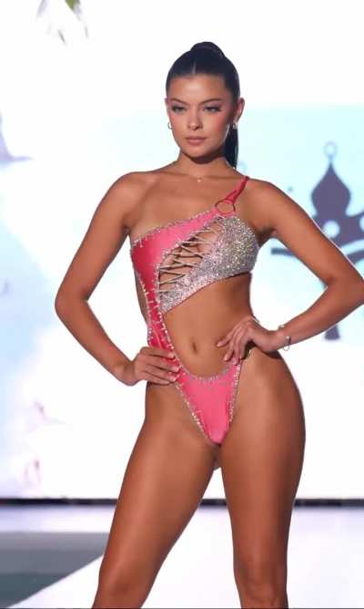 Andrea Valentina - King Thong, Miami Swim Week 2024