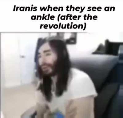 At least They troll isfake👉👈😍