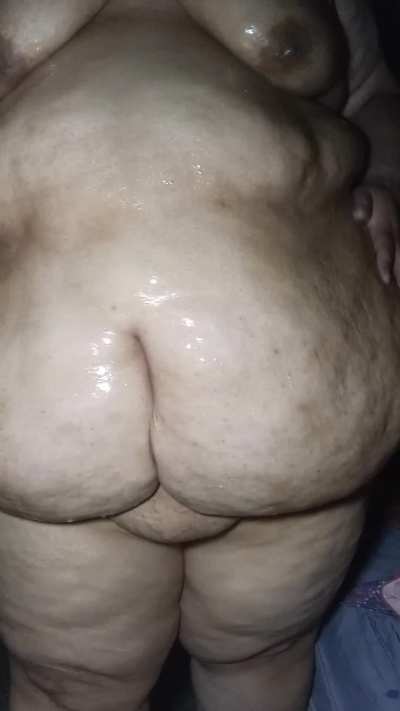 When wet everything shines more