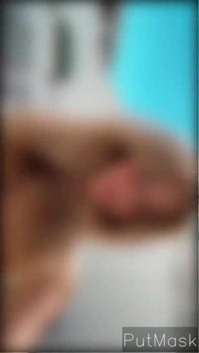 Whats wrong beta ? Is the video blurred ?