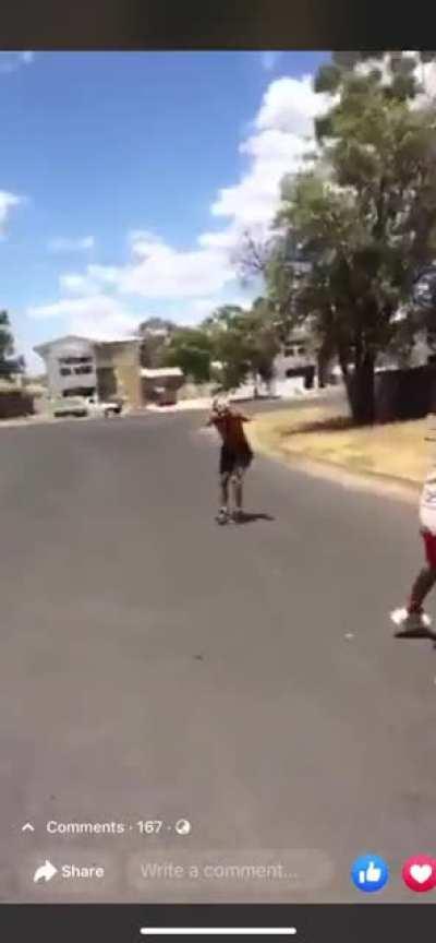 Two methheads ganging up on a dude in Moree, NSW, Australia. Lord knows what they’re fighting over😂