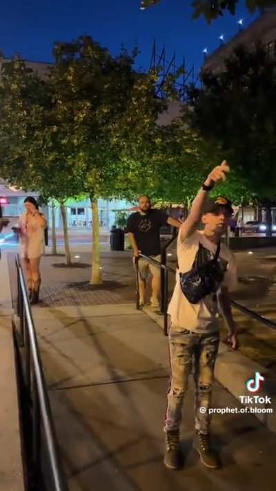 Man pulls gun on Pro-Palestine protesters in Springfield, MO