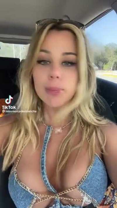 Mommy?(missmercedesblanche)