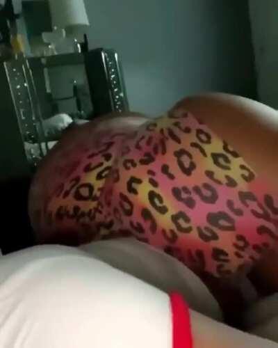 Appreciate the contribution but.....Y'all fucking up the quality of this reddit. 🗣 no more boney kneecap booty bitches!!!!!!