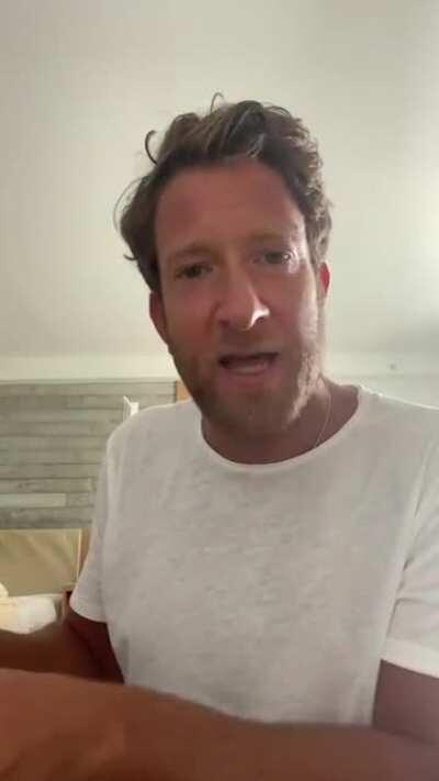 Dave Portnoy freaks out on Wallstreet criminals