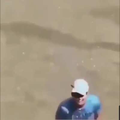 Novo sistema de entrega do ifood respeitando o distanciamento social. É sobre isso 😌🙏😃👍👉🤑