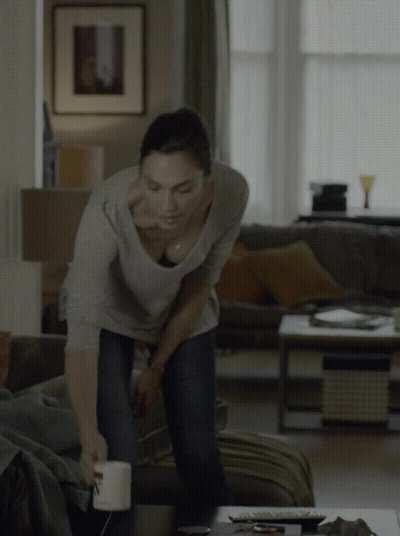 Gal Gadot - Downblouse