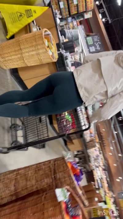 Little ass in leggings
