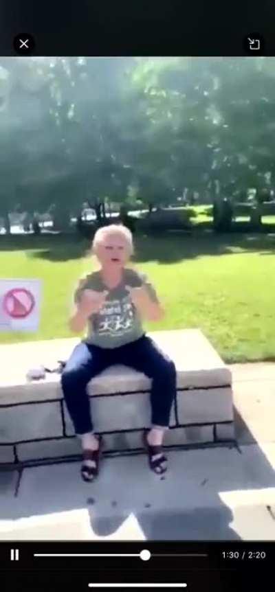 Gross racist Karen shouting at underaged mix girl.