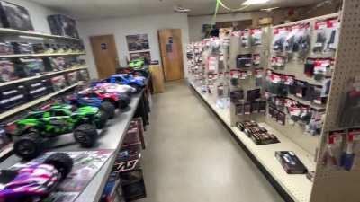 Had to go back to the shop today and pick up some more spare parts for my ERevo 2.0. Check out the shop they just got a new shipment in today with new cars.