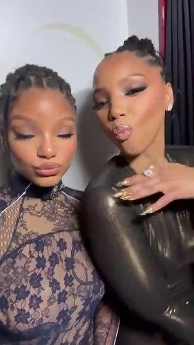 Halle x Chlöe Vanity Fair Oscars party | 2024