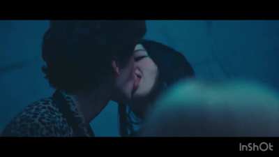 Mikey Madison Tongue Kissing Scene