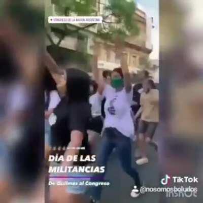 Mayra Mendoza nos envió un video que editó desde su Mac