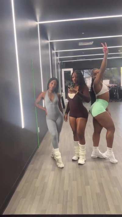 @snapefit_ @tatianafitk @aaaaayevuh