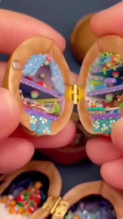 Walnut Carvings by xiujun1314/Douyin