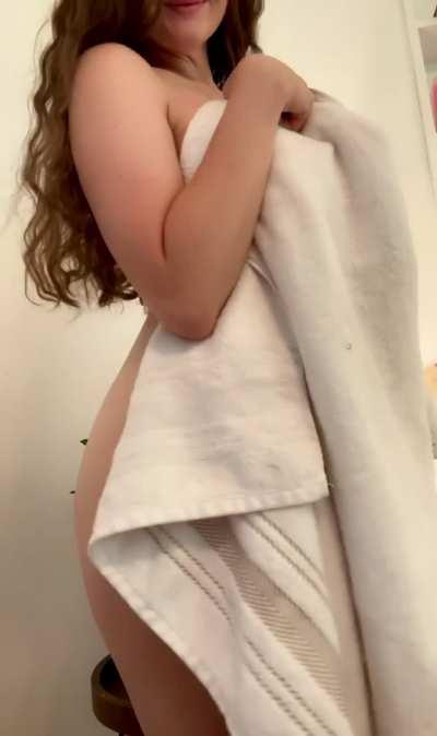 I might flash you if you’re my roommate