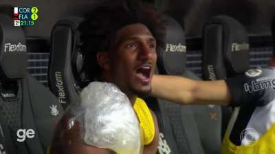 Talles Magno da fiel