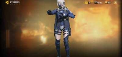 T-dolls doing maintenance on themselves be like...