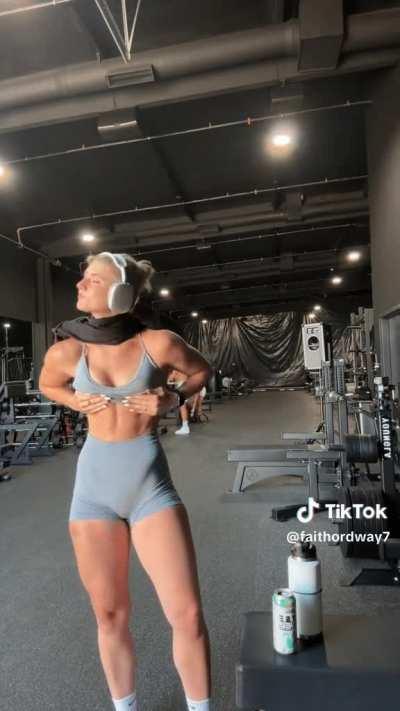 Faith | showing her body | Tiktok | August 2023