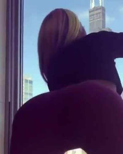 I hate it when IG thots randomly delete some of their best content