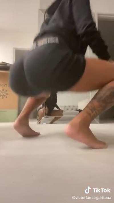 Victoria Margarita Crybaby