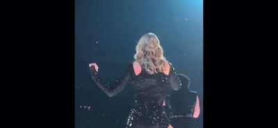 Her ass from up close live 🤤🥵