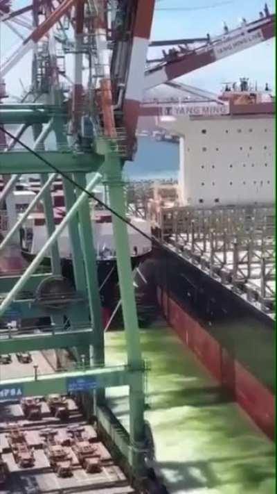 Ship hits crane sending it crashing down at Port of Kaohsiung. June 3rd, 2021