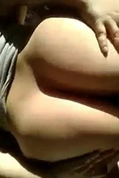 Real gang member fucks rivals wife and cums on their photo [Amateur]