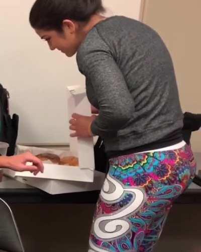 Liv Morgan, Bayley & Asuka taking donuts from Mandy and Sonya.