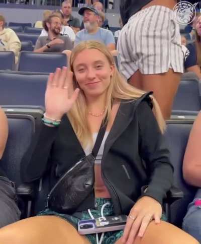 Paige Bueckers -American Basketball 