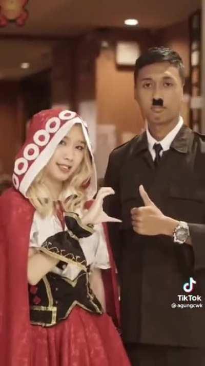 He gets all the bitches 🗿