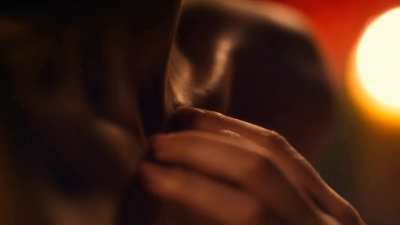 Hailee Steinfeld and Ella Hunt