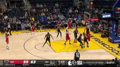 [Highlight] Steph Curry hosts a block party against the Pelicans