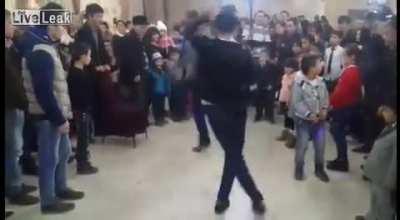 WCGW trying to outshine the dancer