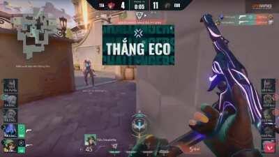 No need to understand the language to understand this clip.