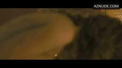 Sarah Snook (Succession)