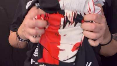 Properly showing anime physics in real life 