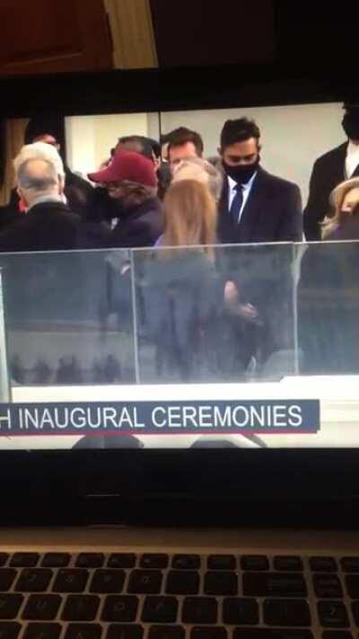 PraiseTheCameraMan for catching this little gem right here