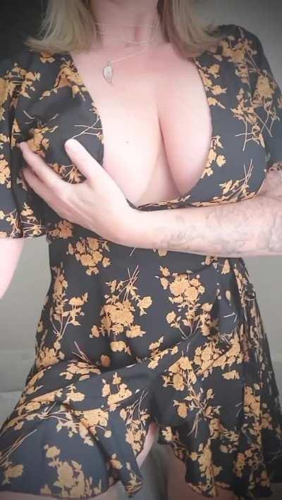 My big soft naturals love to be teased (f) 40+