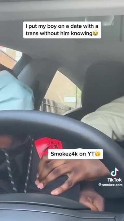 #EnnyTown Reeka getting set up with a ‘Trans’ girl by his boy 😂😂