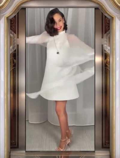 Golden Globes elevator