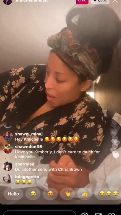 A whole lot of Kmichelle 