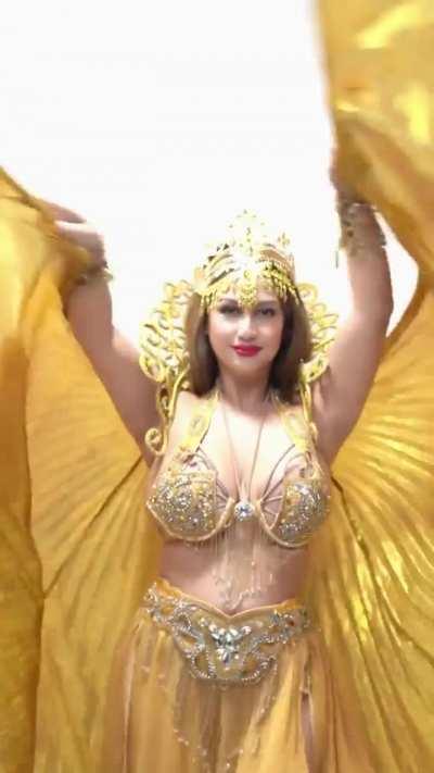 Regine Tolentino 💦